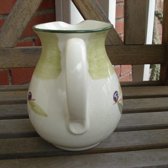 BIZZIRRI Porcelain/Ceramic Pitcher = Made In Italy Hand Painted Olives - Picture 4 of 7